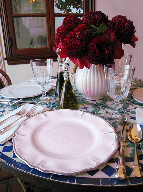 Rustica Antique White